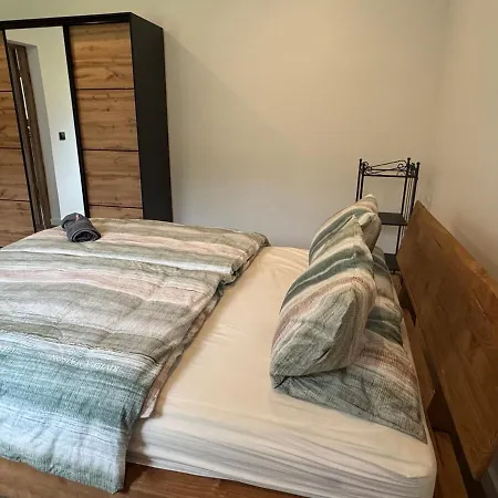 Appartamento Dom Przy Lesie *